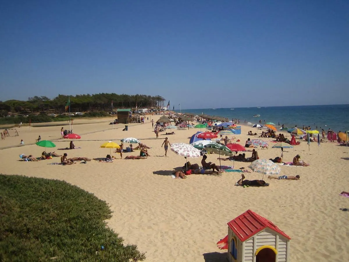 Villa Moradia Com Piscina Privada Para Ferias Em Quarteira Algarve Ferienhaus