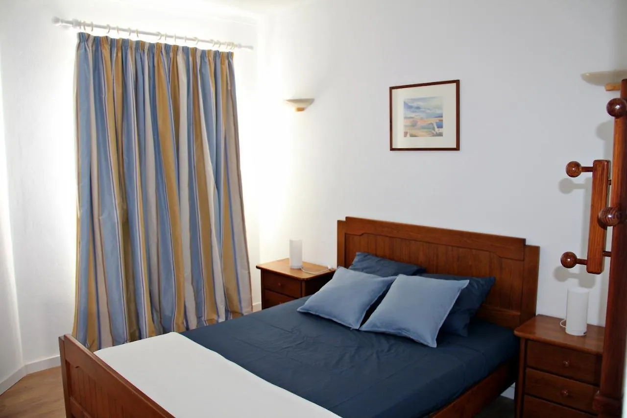Moradia Com Piscina Privada Para Ferias Em Quarteira Algarve Vila Casa de Férias